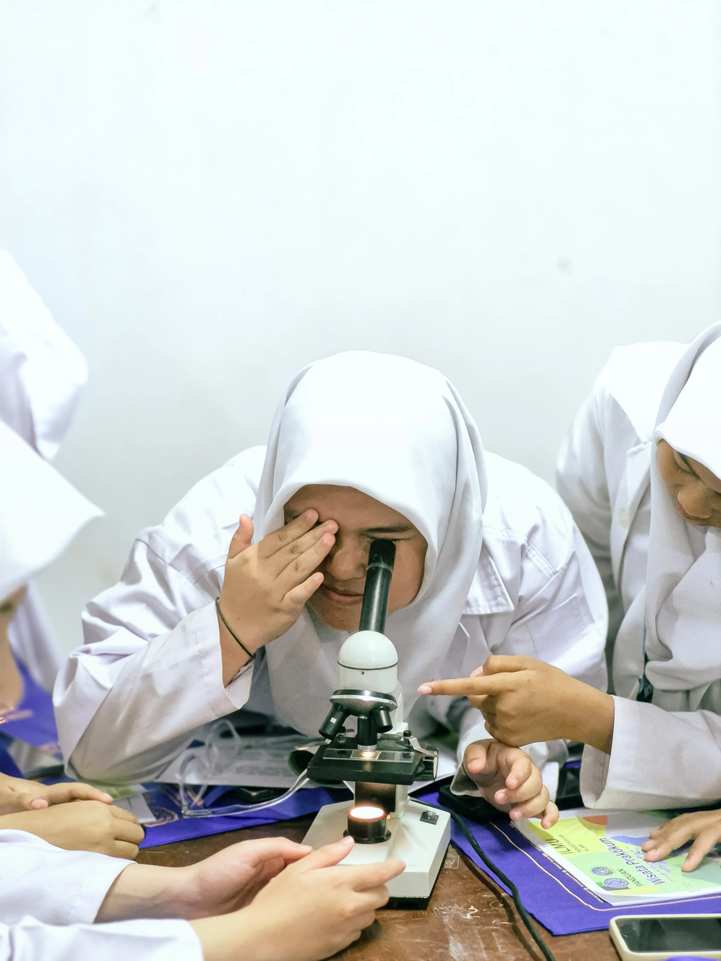Foto Kegiatan Praktik-UM